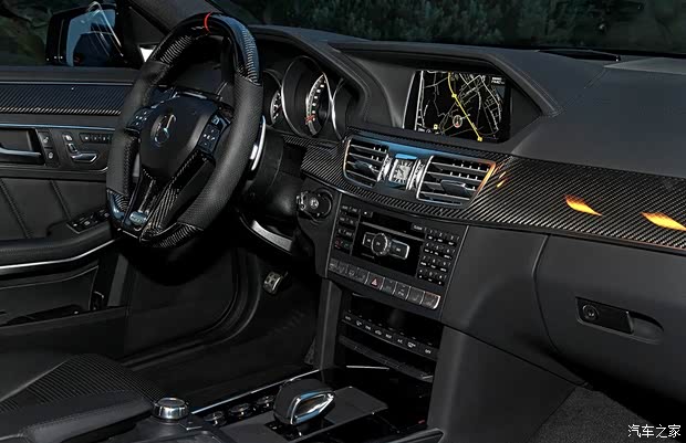 奔驰-AMG 奔驰E级AMG 2014款 E 63 AMG 奔驰-AMG 奔驰E级AMG 2014款 E 63 AMG