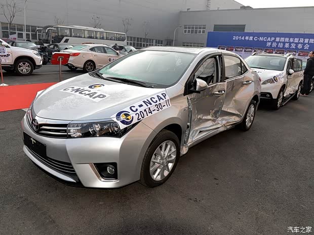 一汽丰田 卡罗拉 2014款 1.8L CVT 至高版 一汽丰田 卡罗拉 2014款 1.8L CVT 至高版