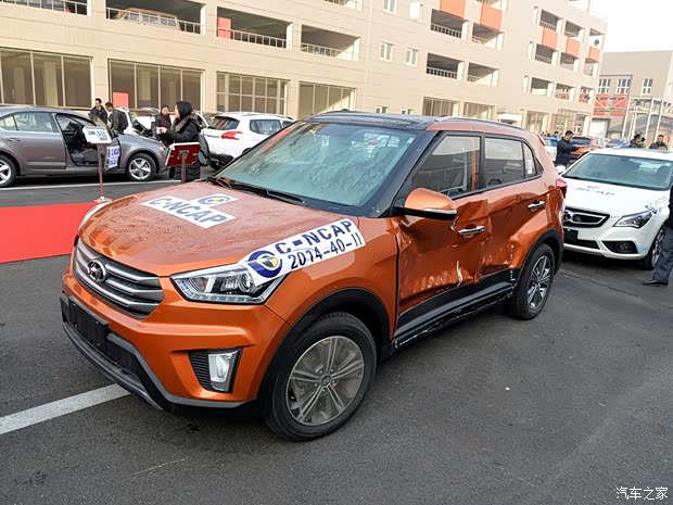 北京现代 北京现代ix25 2015款 1.6L 自动两驱尊贵型DLX