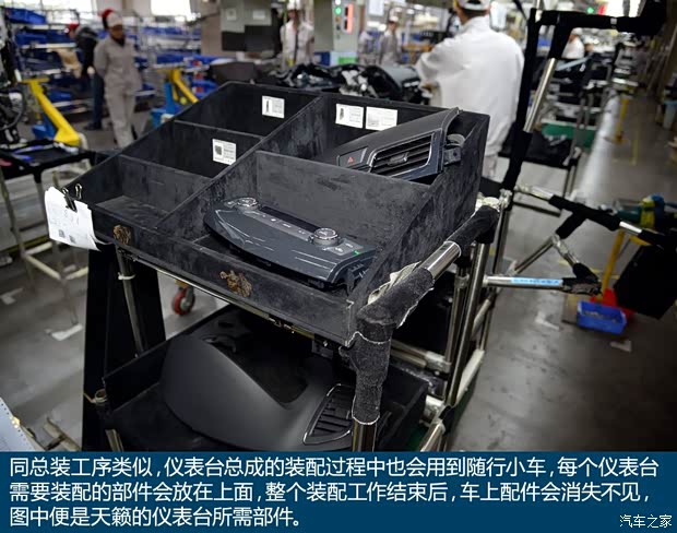 东风英菲尼迪 英菲尼迪Q50L 2015款 2.0T 豪华运动版 东风英菲尼迪 英菲尼迪Q50L 2015款 2.0T 豪华运动版