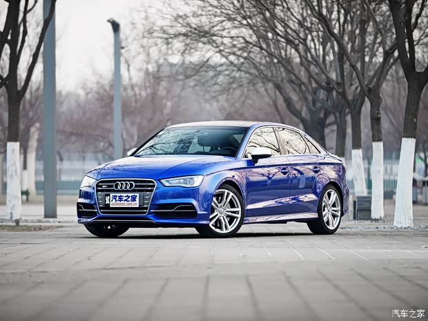 奥迪(进口) 奥迪S3 2015款 S3 2.0T Limousine 奥迪(进口) 奥迪S3 2015款 S3 2.0T Limousine