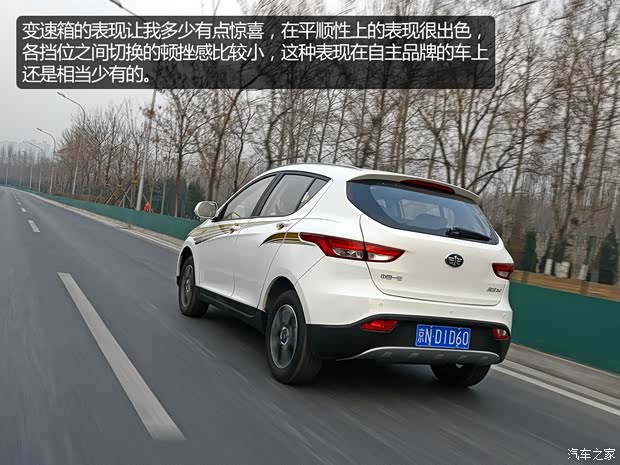 天津一汽 骏派D60 2015款 1.8L 自动尊贵型 天津一汽 骏派D60 2015款 1.8L 自动尊贵型