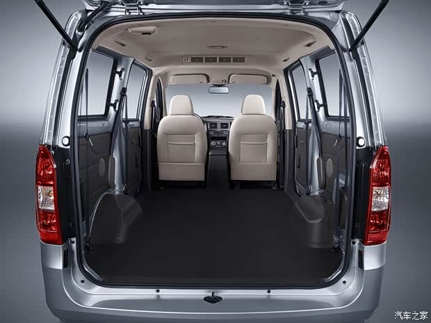 上汽通用五菱 五菱宏光V 2015款 1.5L标准型