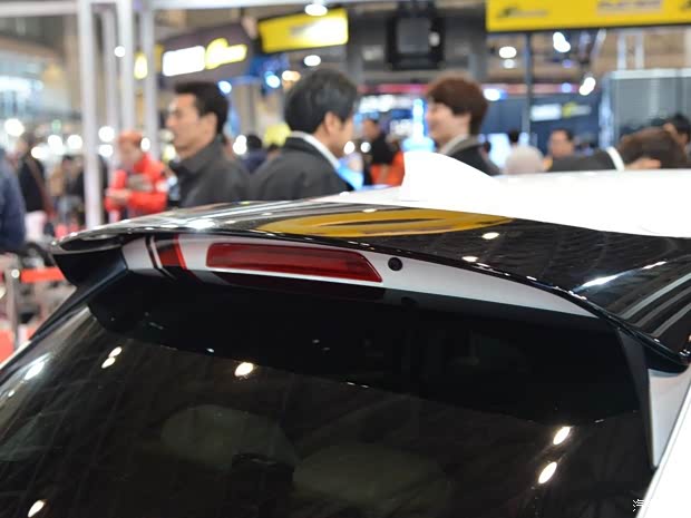 马自达(进口) 马自达2(海外) 2015款 两厢 基本型 马自达(进口) 马自达2(海外) 2015款 两厢 基本型