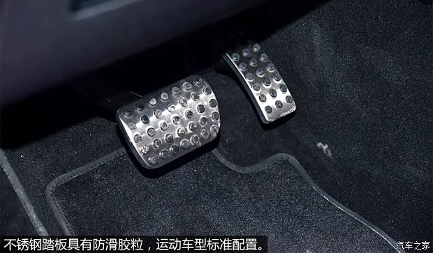 奔驰(进口) 奔驰GLE级 2015款 GLE 450 AMG Coupe 4MATIC 奔驰(进口) 奔驰GLE级 2015款 GLE 450 AMG Coupe 4MATIC