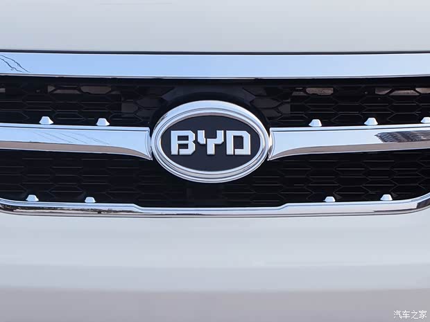 比亞迪 比亞迪S6 2014款 2.0L 手動(dòng)豪華型 5座