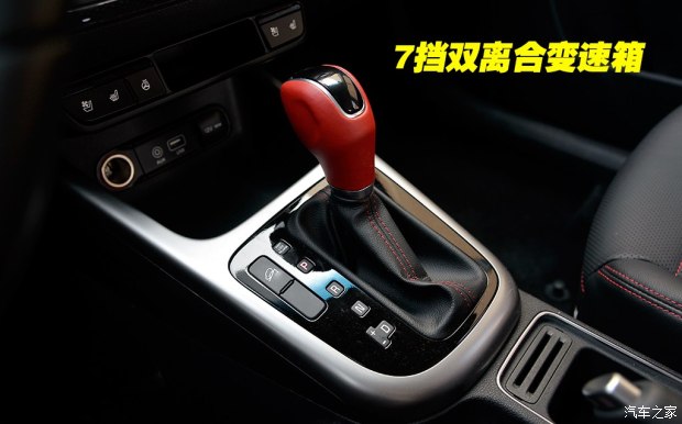 东风悦达起亚 傲跑 2015款 1.6T 自动两驱DLX