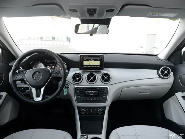 奔馳(進口) 奔馳GLA級(進口) 2015款 GLA 200