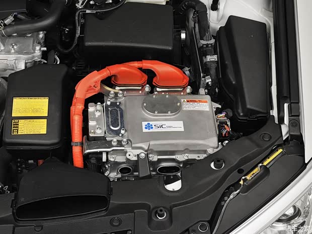 豐田(進(jìn)口) 凱美瑞(海外) 2015款 Hybrid SiC