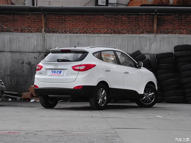 北京现代 北京现代ix35 2015款 2.0L 自动两驱智能型 国V