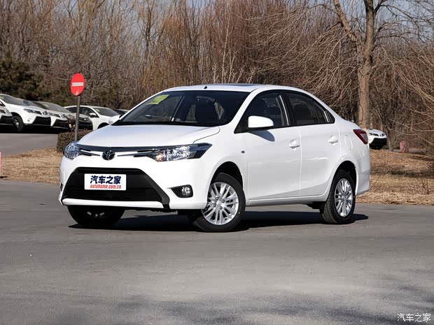 一汽豐田 威馳 2015款 1.5L 手動智享星光版