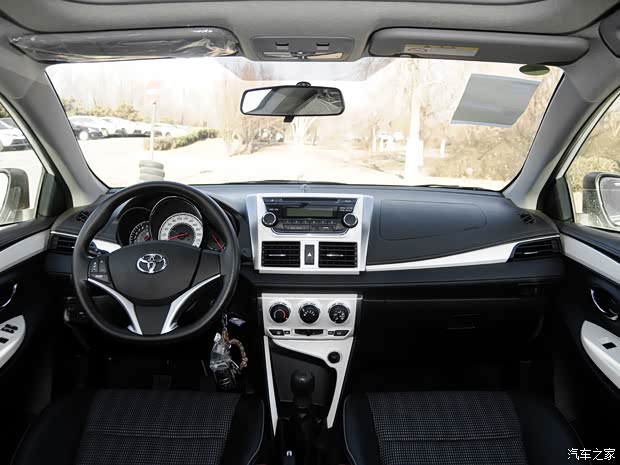 一汽豐田 威馳 2015款 1.5L 手動智享星光版