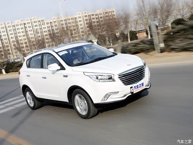 华泰汽车 新圣达菲 2015款 1.5T 手动两驱汽油豪华型 华泰汽车 新圣达菲 2015款 1.5T 手动两驱汽油豪华型