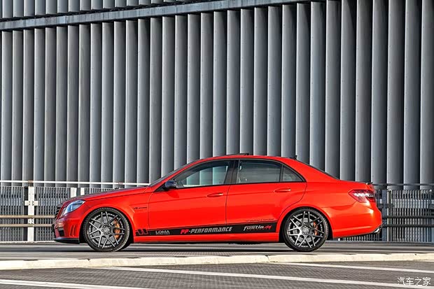 奔馳-AMG 奔馳E級AMG 2012款 E 63 AMG 奔馳-AMG 奔馳E級AMG 2012款 E 63 AMG