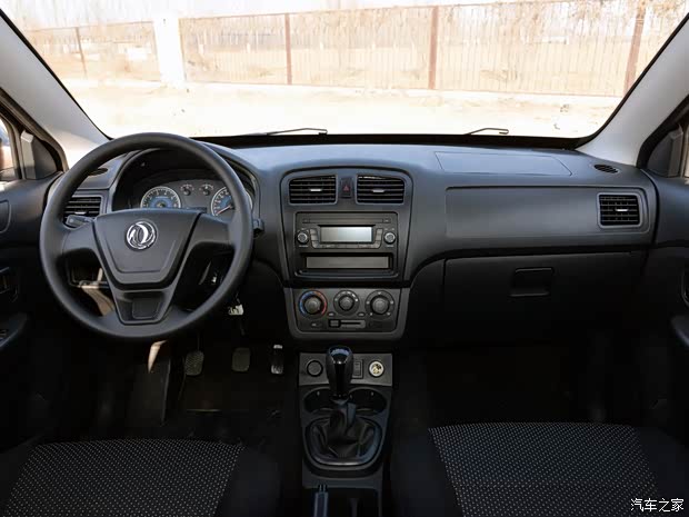东风小康 东风风光330 2014款 1.5L手动实用型DK15