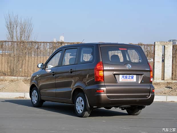 东风小康 东风风光330 2014款 1.5L手动实用型DK15