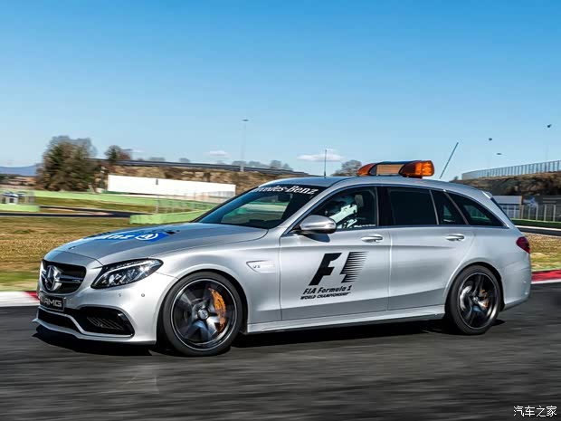奔驰-AMG 奔驰C级AMG 2015款 AMG C 63 S 旅行版 奔驰-AMG 奔驰C级AMG 2015款 AMG C 63 S 旅行版
