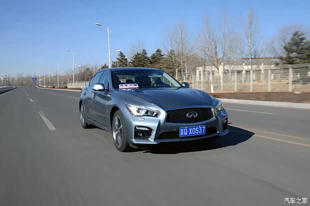 东风英菲尼迪 英菲尼迪Q50L 2015款 2.0T 豪华运动版