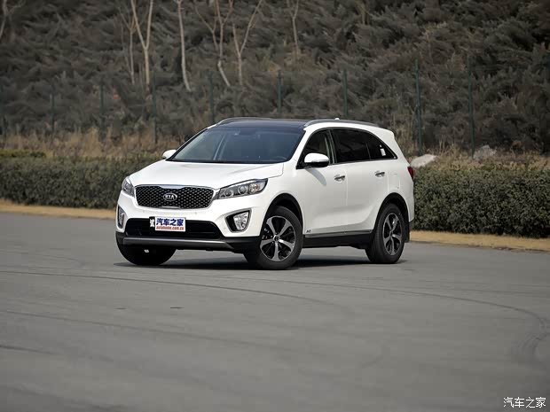 起亚(进口) 索兰托 2015款 索兰托L 2.4L 汽油4WD精英版 7座 国V 起亚(进口) 索兰托 2015款 索兰托L 2.4L 汽油4WD精英版 7座 国V