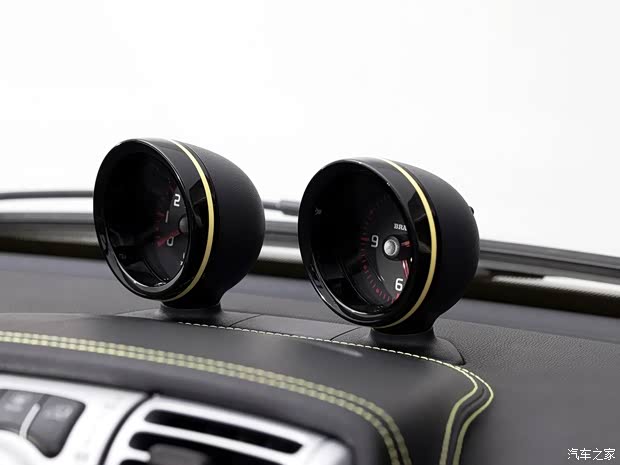 smart smart fortwo 2015款 Cabrio edition MOSCOT