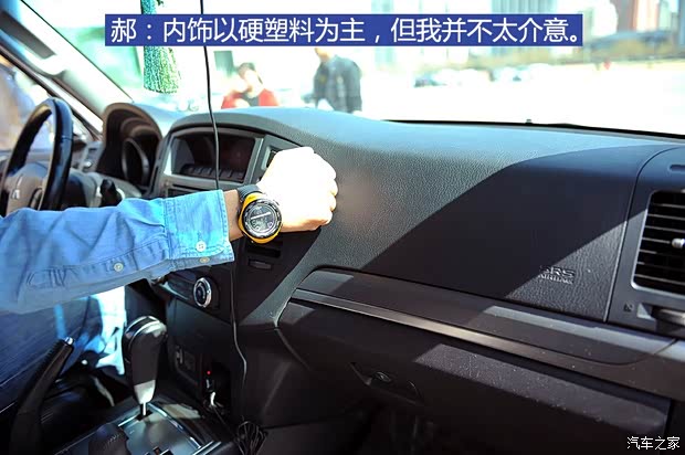 三菱(进口) 帕杰罗(进口) 2011款 3.0L 精英超越版