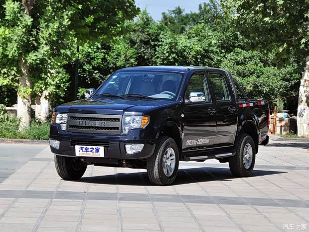 苏州金龙 龙威 2015款 2.8T柴油 手动两驱大双经典版JE493 苏州金龙 龙威 2015款 2.8T柴油 手动两驱大双经典版JE493