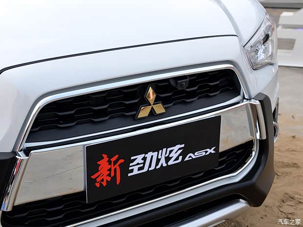 廣汽三菱 勁炫ASX 2015款 2.0L 自動四驅尊貴版