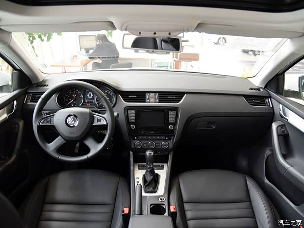 斯柯達(進口) 明銳(進口) 2015款 1.8T 逸臻旅行版