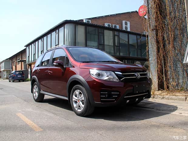 东风风行 景逸XV 2015款 1.6L CVT舒适型 东风风行 景逸XV 2015款 1.6L CVT舒适型