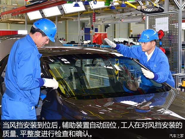 通用别克 英朗 2015款 18T 双离合运动旗舰型 通用别克 英朗 2015款 18T 双离合运动旗舰型