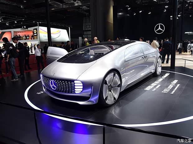 奔馳(進(jìn)口) 奔馳F 015 2015款 Luxury in Motion concept
