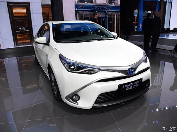 广汽丰田 雷凌 2015款 1.5L 混动版