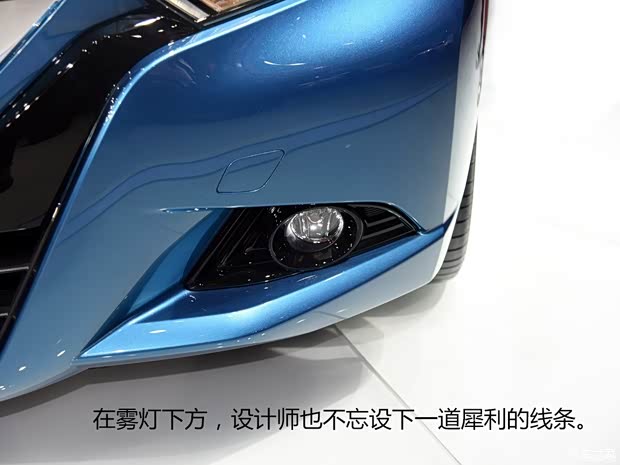 东风日产 LANNIA 蓝鸟 2015款 基本型