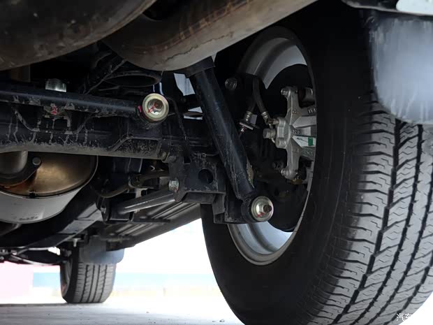 江西五十铃 五十铃mu-X 2015款 3.0T 四驱自动尊享型 7座