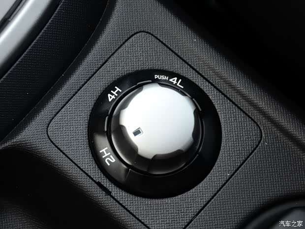 江西五十铃 五十铃mu-X 2015款 3.0T 四驱自动尊享型 7座