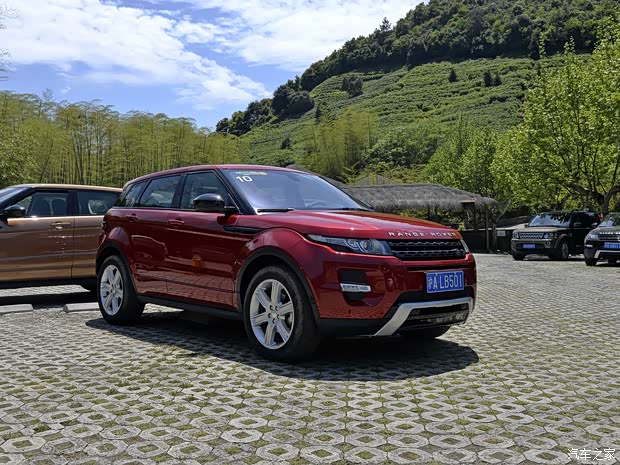 奇瑞捷豹路虎 揽胜极光 2015款 2.0T 五门锐动版