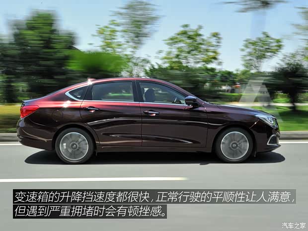 广汽乘用车 传祺GA6 2015款 1.8T 自动豪华导航型 广汽乘用车 传祺GA6 2015款 1.8T 自动豪华导航型