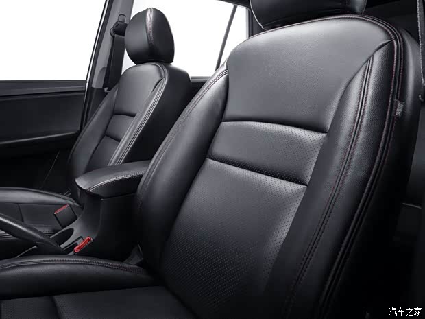 奇瑞汽车 瑞虎3 2015款 1.6L CVT 尊尚周年运动版 奇瑞汽车 瑞虎3 2015款 1.6L CVT 尊尚周年运动版