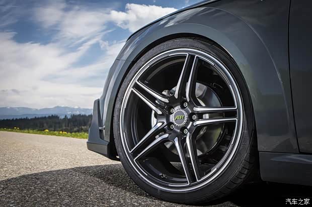 奥迪(进口) 奥迪TT 2015款 TT Roadster 基本型 奥迪(进口) 奥迪TT 2015款 TT Roadster 基本型