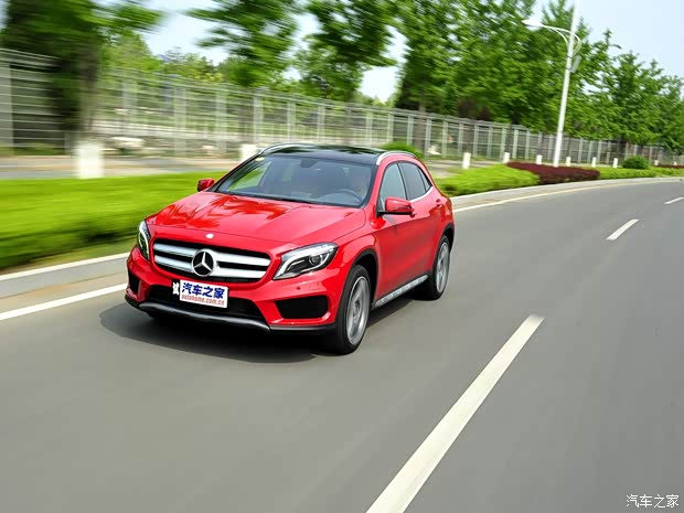 北京奔馳 奔馳GLA 2015款 GLA 260 4MATIC 運動型 北京奔馳 奔馳GLA 2015款 GLA 260 4MATIC 運動型