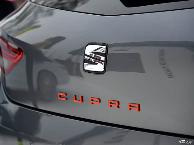 西雅特 LEON 2015款 SC CUPRA 西雅特 LEON 2015款 SC CUPRA