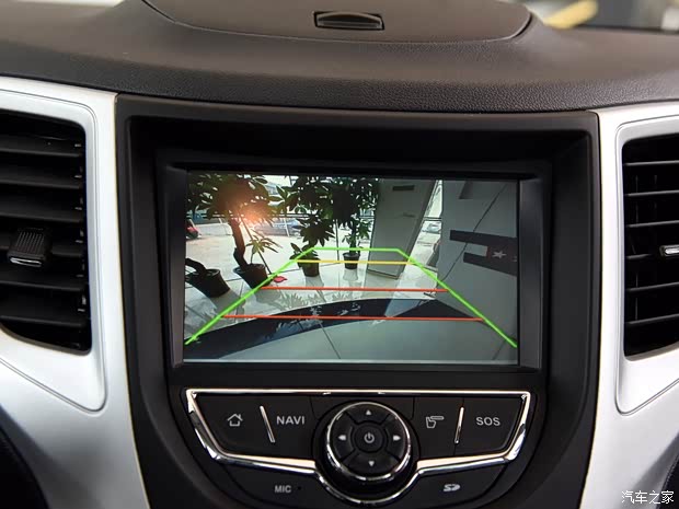 长安汽车 长安CS35 2015款 1.6L 手动豪华型 国IV 长安汽车 长安CS35 2015款 1.6L 手动豪华型 国IV