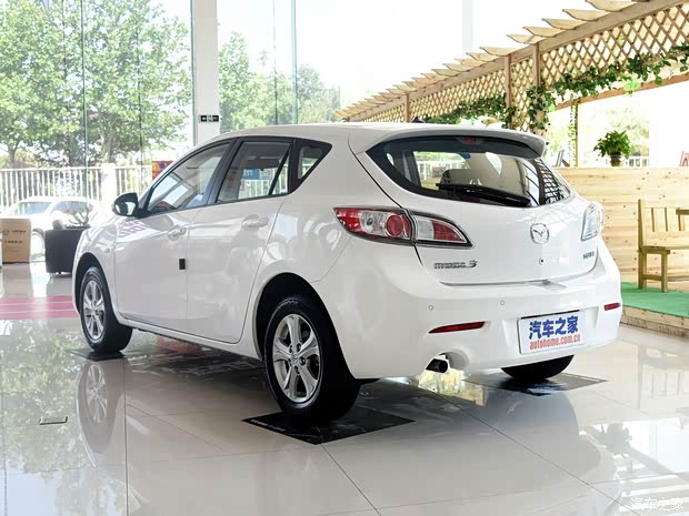 长安马自达 马自达3星骋 2015款 两厢 1.6L 手动舒适型 长安马自达 马自达3星骋 2015款 两厢 1.6L 手动舒适型