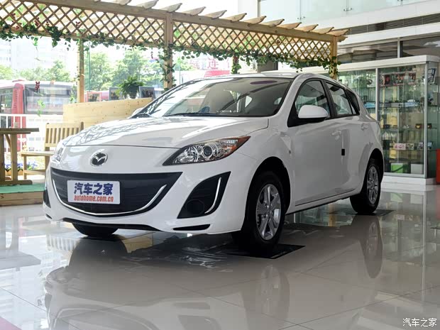 长安马自达 马自达3星骋 2015款 两厢 1.6L 手动舒适型 长安马自达 马自达3星骋 2015款 两厢 1.6L 手动舒适型