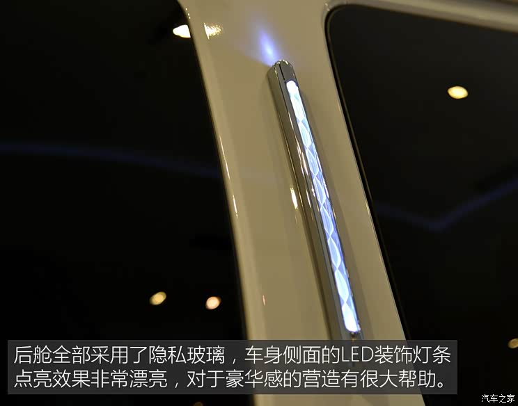 福特(进口) 福特E350 2011款 5.4L 普通游艇版 福特(进口) 福特E350 2011款 5.4L 普通游艇版