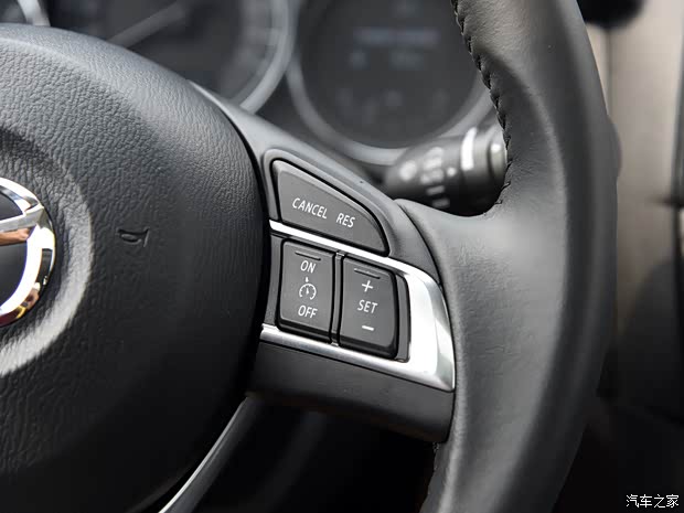 长安马自达 马自达CX-5 2015款 2.5L 自动四驱旗舰型