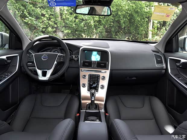 沃尔沃亚太 沃尔沃XC60 2016款 2.0T T5 智进版