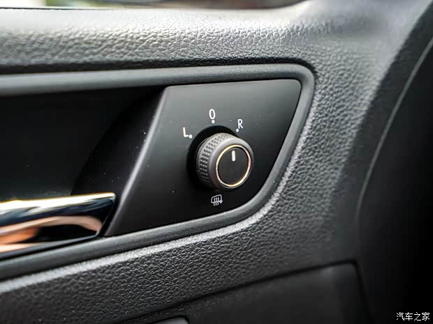 上海大众 桑塔纳·浩纳 2015款 230TSI DSG豪华型