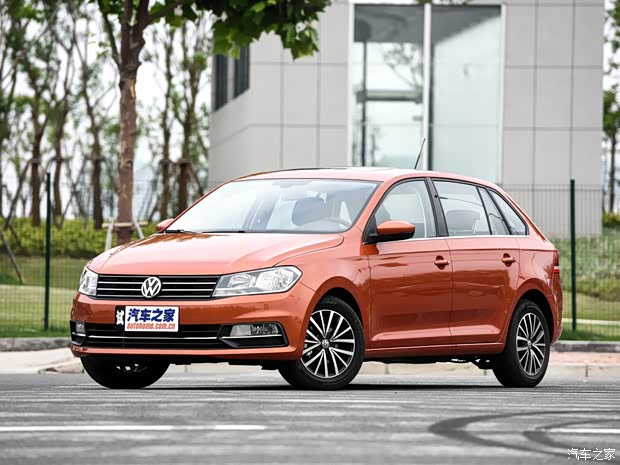 上海大众 桑塔纳·浩纳 2015款 1.6L 自动豪华型 上海大众 桑塔纳·浩纳 2015款 1.6L 自动豪华型