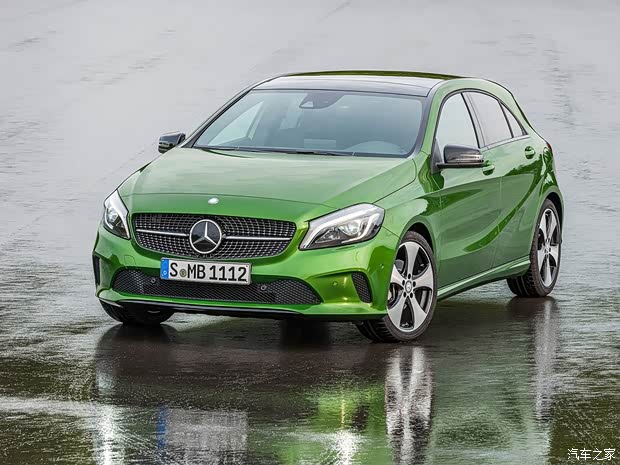 奔馳(進(jìn)口) 奔馳A級 2016款 A 220d 4MATIC